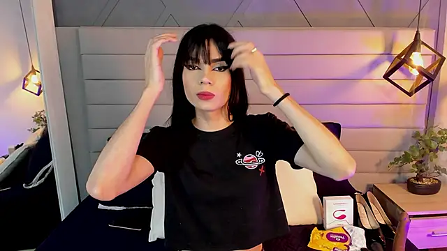 LadyLuminary online show from 6, 11, 2025