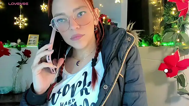 Snapshot of mariana_scott__ chatting on 7, 1, 2025 mariana scott online show from 7, 1, 2025