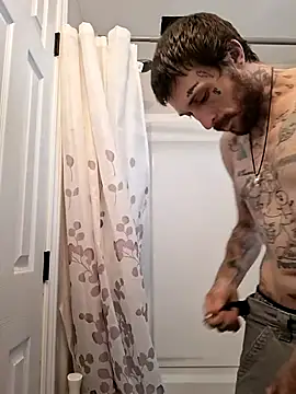 hungandtatted666 online show from 28, 7, 2026