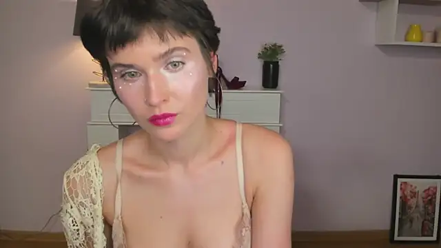 sarah perfect online show from 23, 6, 2026