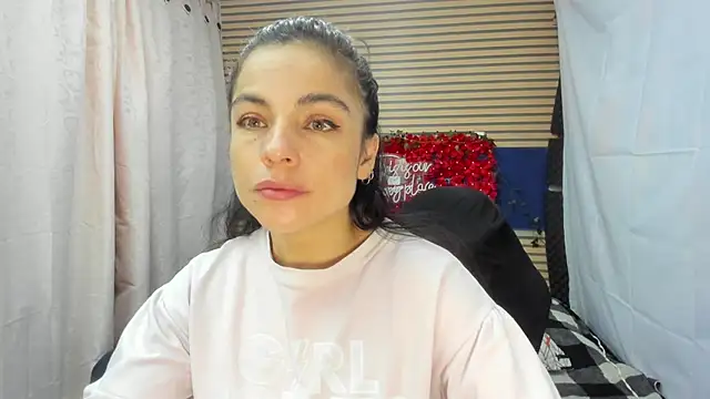 Snapshot of rosse_2504 chatting on 2, 6, 2026 rosse 2504 online show from 2, 6, 2026