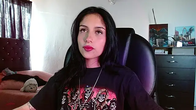 Ary Pieerce online show from 24, 10, 2025