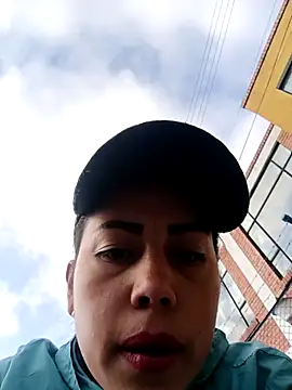  andrea30 online show from 14, 4, 2026