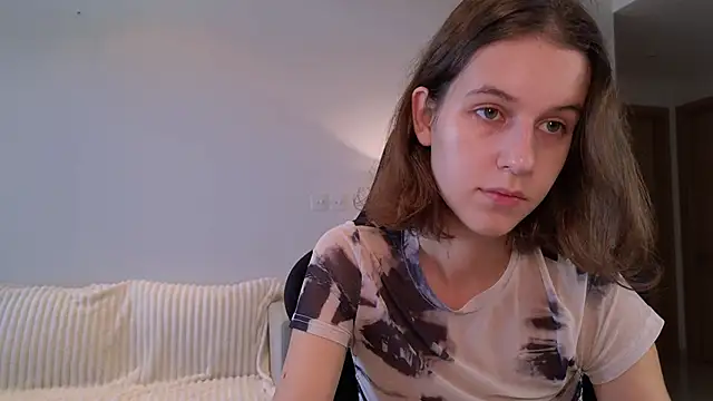 VanessaBayer2 online show from 3, 12, 2024