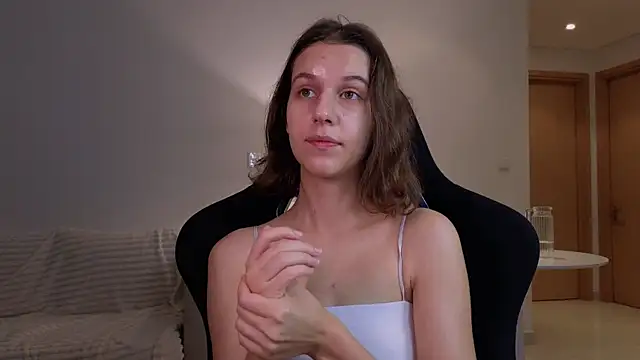 VanessaBayer2 online show from 20, 12, 2024