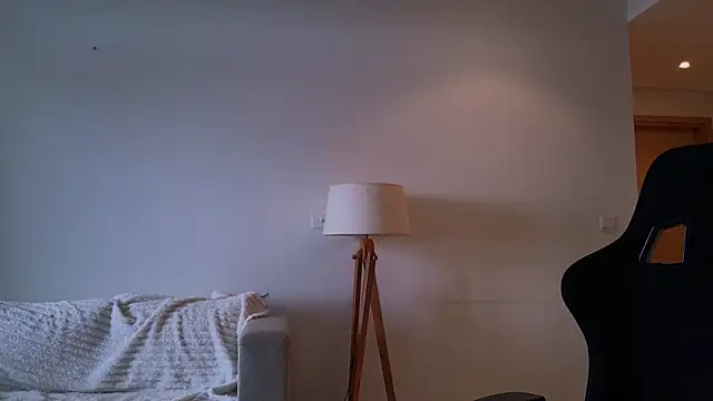 VanessaBayer2 online show from 27, 12, 2024