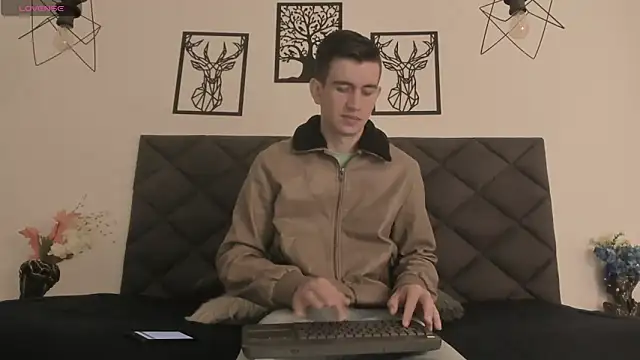 MikaelSlow online show from 19, 1, 2025