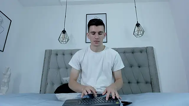 MikaelSlow online show from 26, 1, 2025