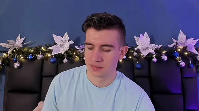 MikaelSlow online show from 4, 12, 2025