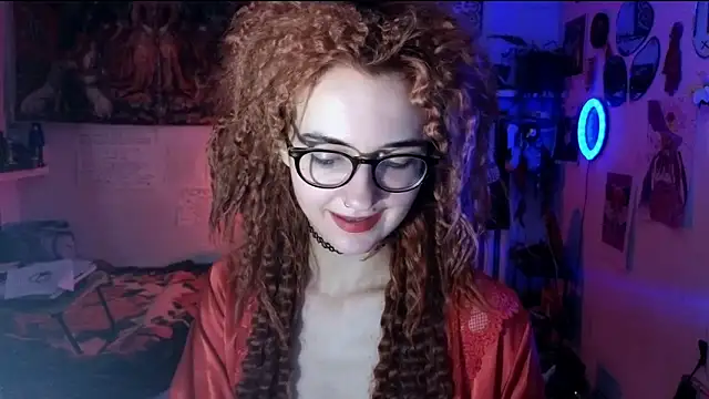 Snapshot of TatianaRomanov chatting on 12, 4, 2026 TatianaRomanov online show from 12, 4, 2026