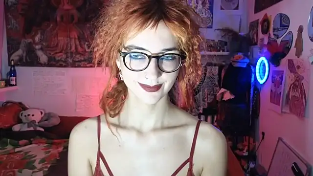 Snapshot of TatianaRomanov chatting on 21, 5, 2026 TatianaRomanov online show from 21, 5, 2026