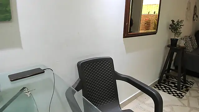 MarilynDavies online show from 23, 10, 2025