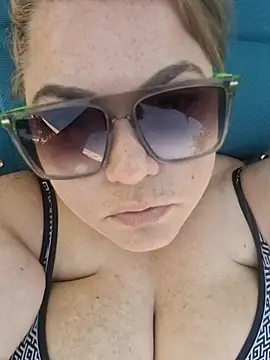 nikoleadina online show from 28, 6, 2026