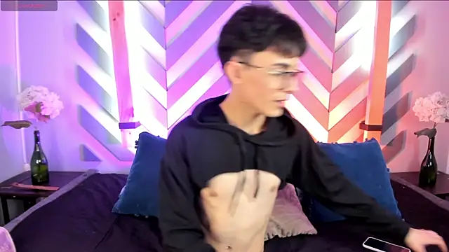 cherryy boy online show from 20, 1, 2025