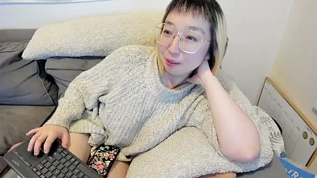 luxgray online show from 6, 3, 2025