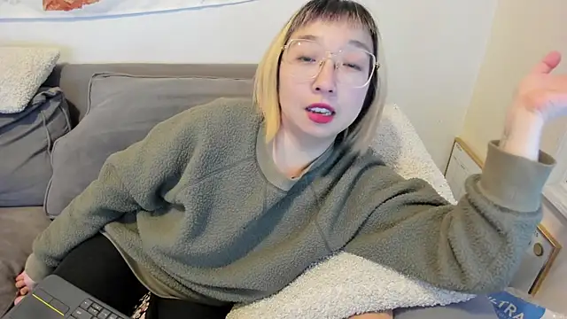 luxgray online show from 7, 3, 2025