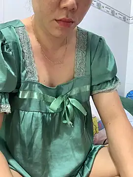 Baby-bigtits online show from 12, 3, 2025