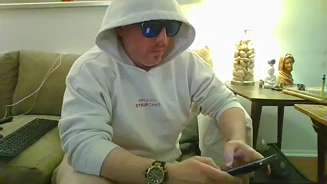 Snapshot of Rock_Pierce chatting on 14, 5, 2026 Rock Pierce online show from 14, 5, 2026