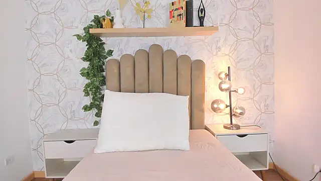 Roma  love online show from 18, 10, 2025