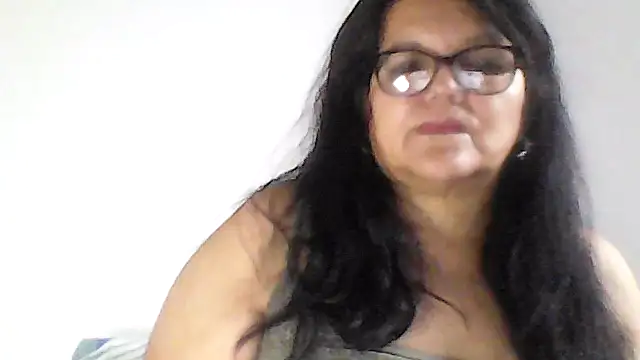 kassandra02 online show from 9, 11, 2025