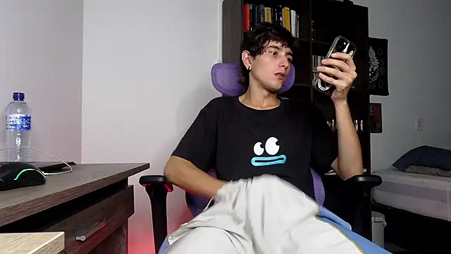 alex connorr online show from 18, 11, 2025