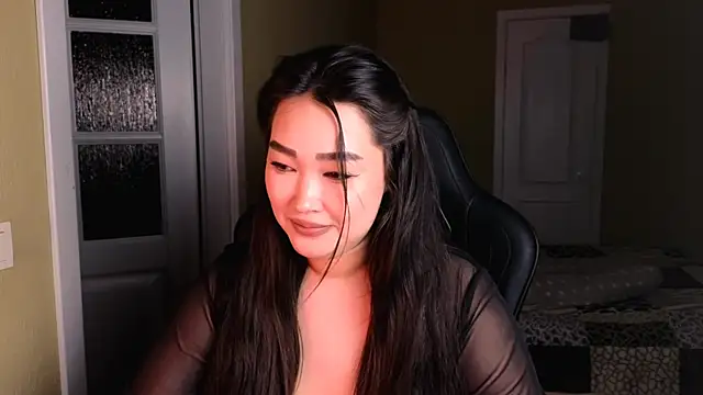 Snapshot of Erica_Wayne chatting on 12, 1, 2025 Erica Wayne online show from 12, 1, 2025