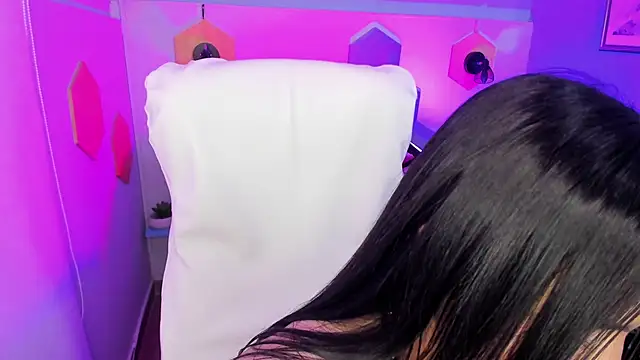 Snapshot of Hanna__Becker_ chatting on 21, 1, 2025 Hanna Becker online show from 21, 1, 2025