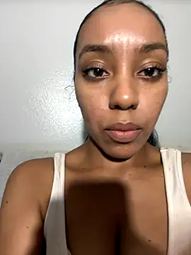 juicyyy323 online show from 12, 11, 2025