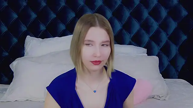 LiliLinn online show from 14, 3, 2025