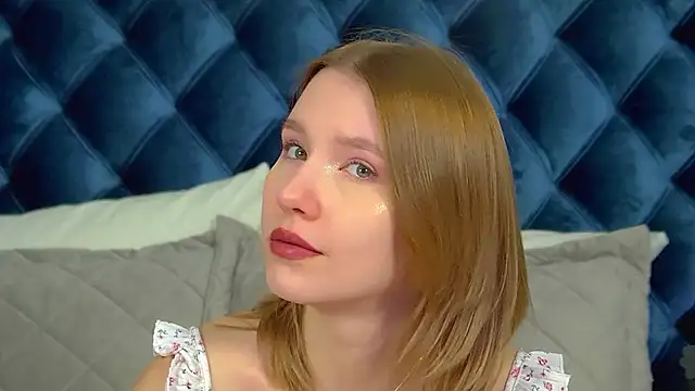 LiliLinn online show from 7, 2, 2026