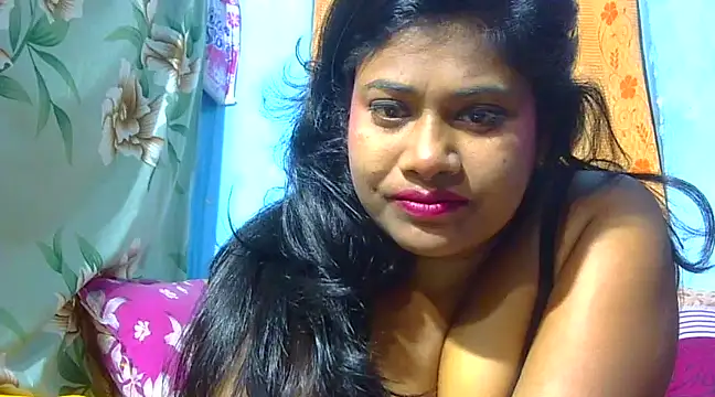 sexy roma online show from 7, 3, 2025