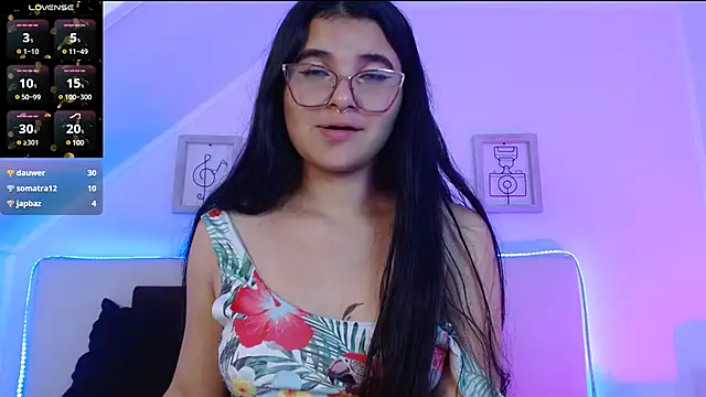 Snapshot of Tifanny_grey chatting on 18, 1, 2025 Tifanny grey online show from 18, 1, 2025