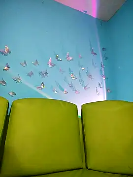 evelyn prince1 online show from 18, 3, 2026