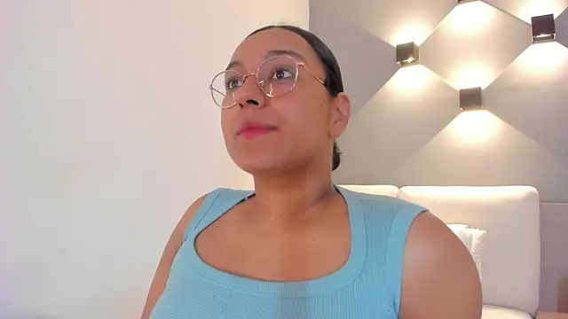 ellamontoya online show from 18, 10, 2025