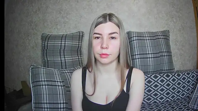 ElllaNuar online show from 14, 3, 2025