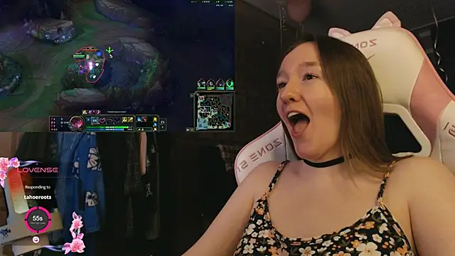 Snapshot of MoonlishSiren chatting on 13, 1, 2026 MoonlishSiren online show from 13, 1, 2026