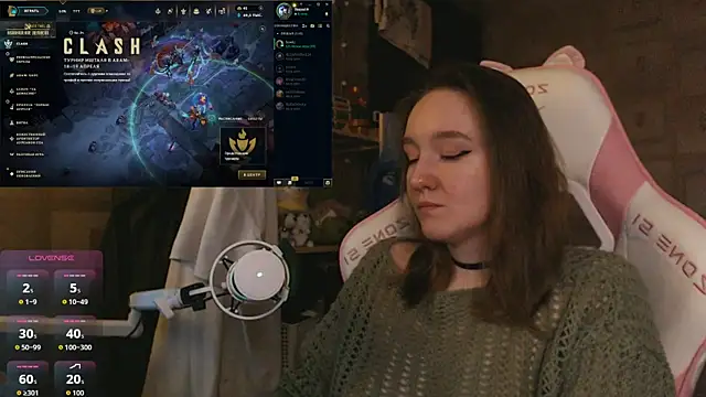 MoonlishSiren online show from 13, 4, 2026