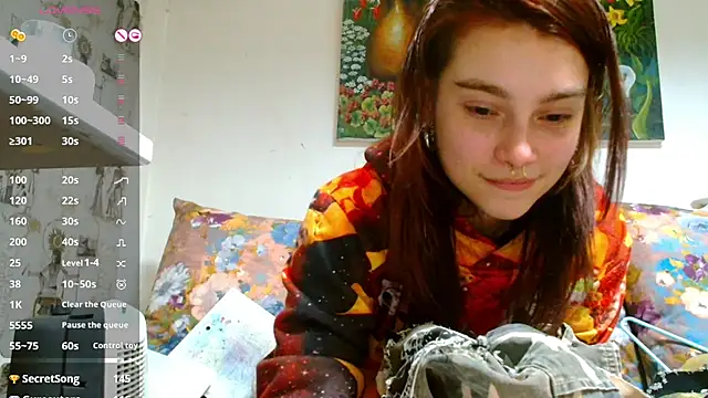 Snapshot of Sophie_Bell chatting on 19, 2, 2025 Sophie Bell online show from 19, 2, 2025