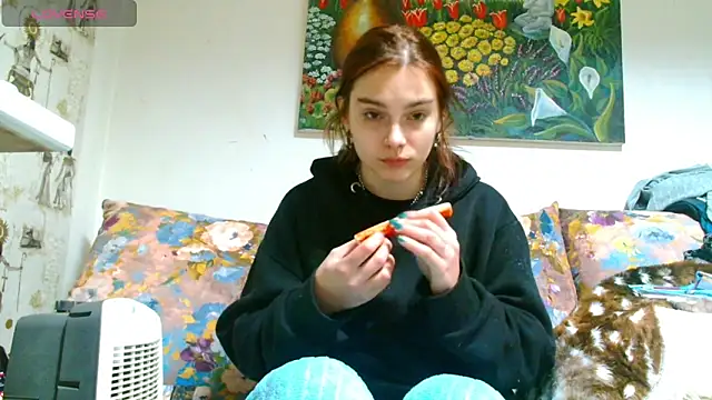 Snapshot of Sophie_Bell chatting on 9, 3, 2025 Sophie Bell online show from 9, 3, 2025