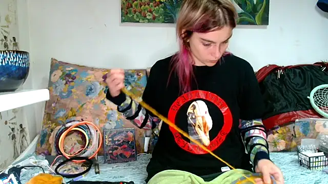 Sophie Bell online show from 14, 10, 2025