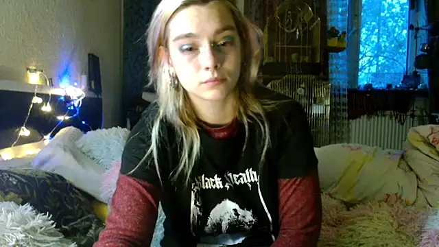 Sophie Bell online show from 29, 4, 2026