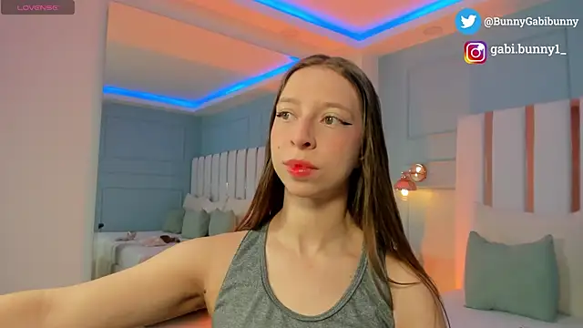 Snapshot of gabi_bunny chatting on 24, 2, 2026 gabi bunny online show from 24, 2, 2026