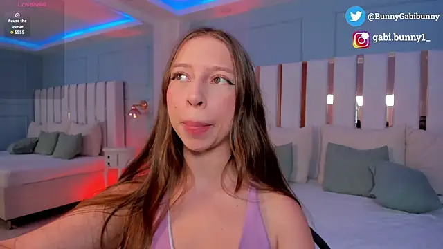 gabi bunny online show from 27, 7, 2026
