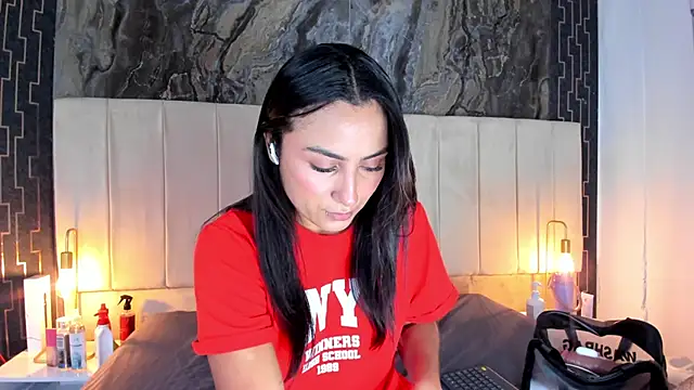 lia sofiia online show from 5, 12, 2025