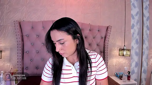 lia sofiia online show from 8, 2, 2026