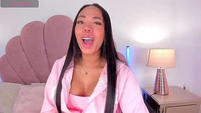 Snapshot of Nicole_Paradise chatting on 13, 2, 2026 Nicole Paradise online show from 13, 2, 2026