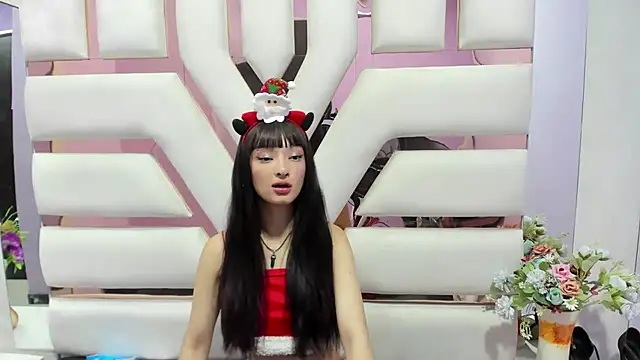 Aurora 18 online show from 14, 12, 2024