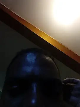 Snapshot of blackman933z chatting on 2, 11, 2025 blackman933z online show from 2, 11, 2025