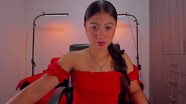 cloy baby   online show from 21, 4, 2026