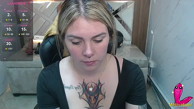 Snapshot of Paula_b_ chatting on 3, 6, 2026 Paula b online show from 3, 6, 2026